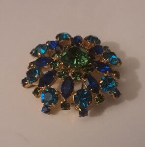 Vtg Rhinestone Austria Brooch  Blue, Green